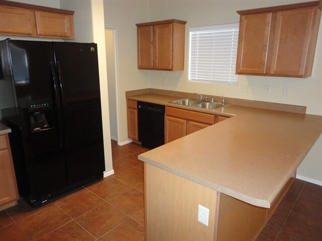 Building Photo - 7881 S Sentinal Stone Dr