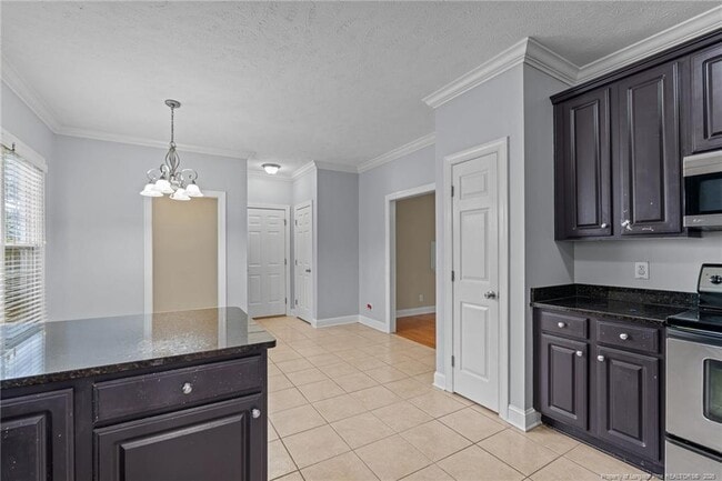 Building Photo - 85 Shining Water Ln