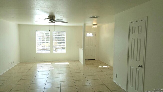 Building Photo - 10822 Rindle Ranch