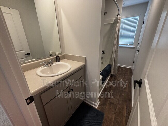 Building Photo - 231 Cozy Brook Ct