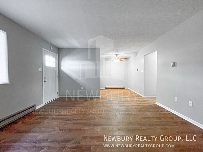 Building Photo - Spacious 2-Bedroom Apartment in a Serene C...