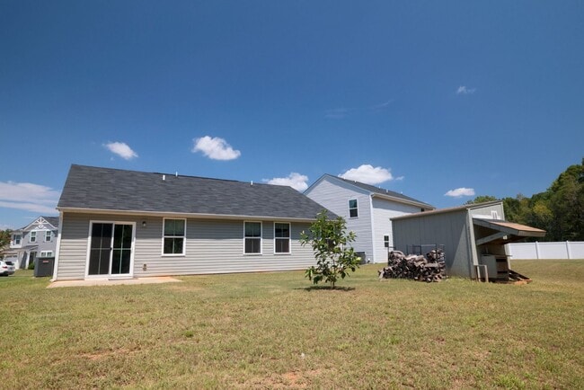 Building Photo - Upscale Home On Queens Mill Ct AVAILABLE NOW!