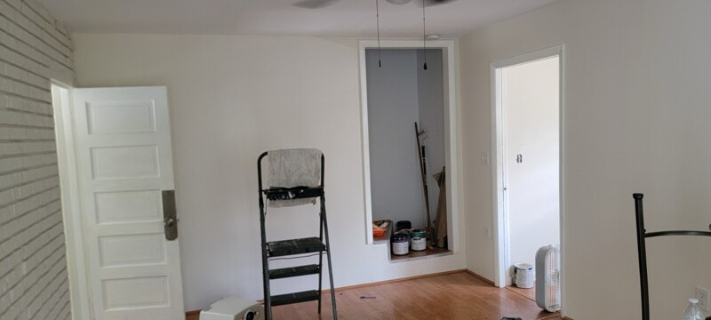 Building Photo - 115 5th St NE