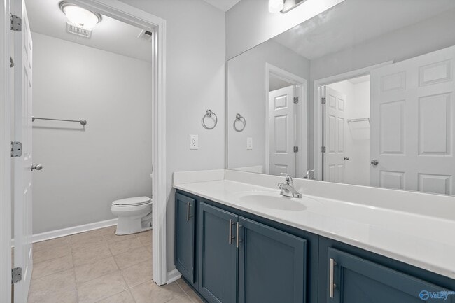 Building Photo - 2904 Wilson Dr NW