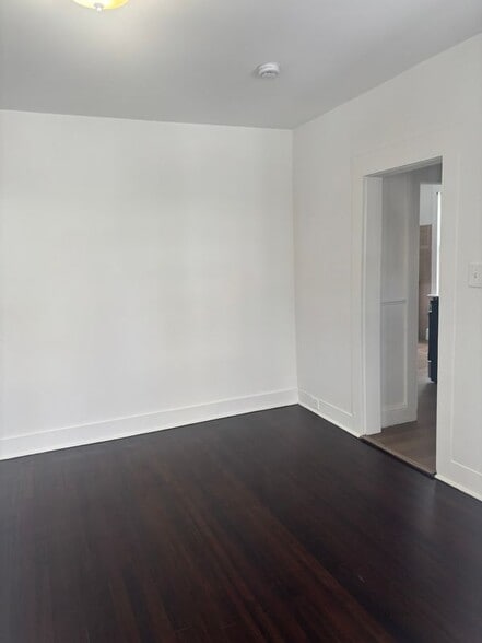 Building Photo - 73 Pixlee Pl