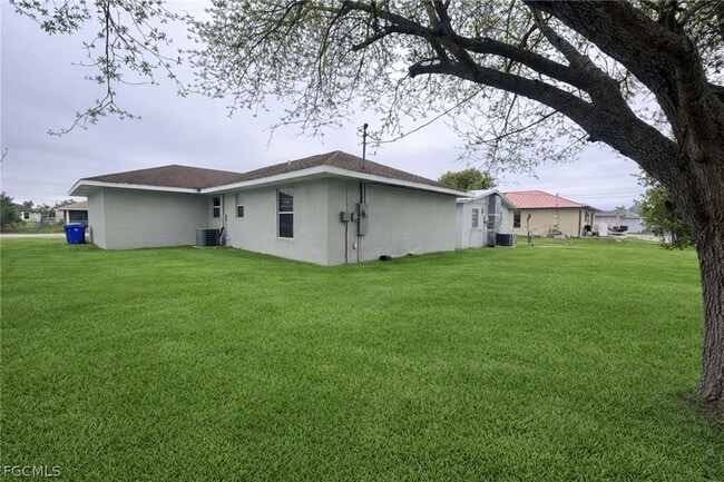 Building Photo - 3417 South St