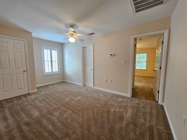 Building Photo - 2738 W Tharpe St