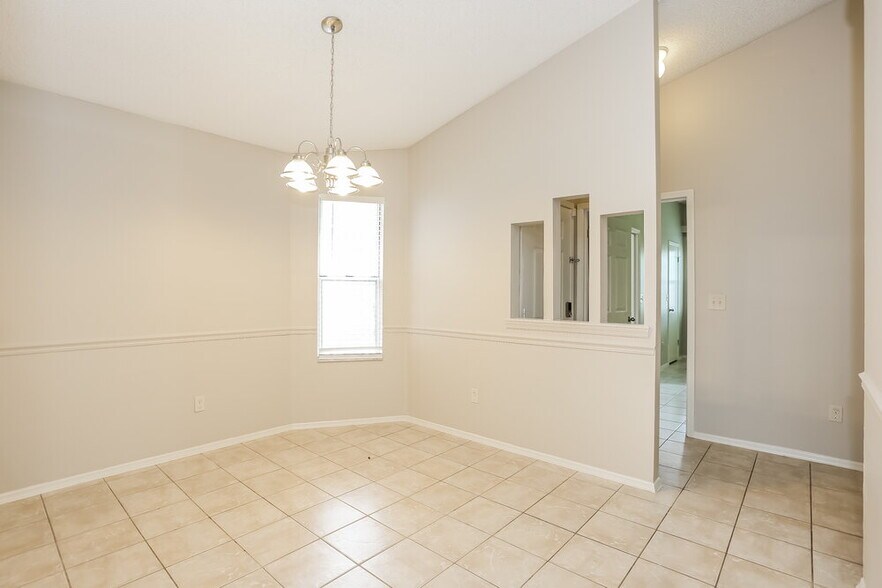 Building Photo - 8327 Argyle Corners Ct