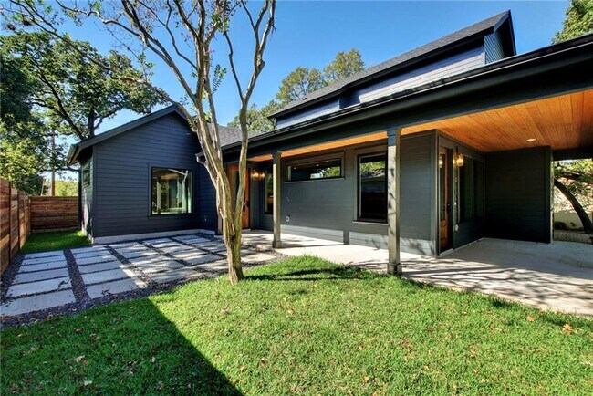 Building Photo - 1417 Fairwood Rd