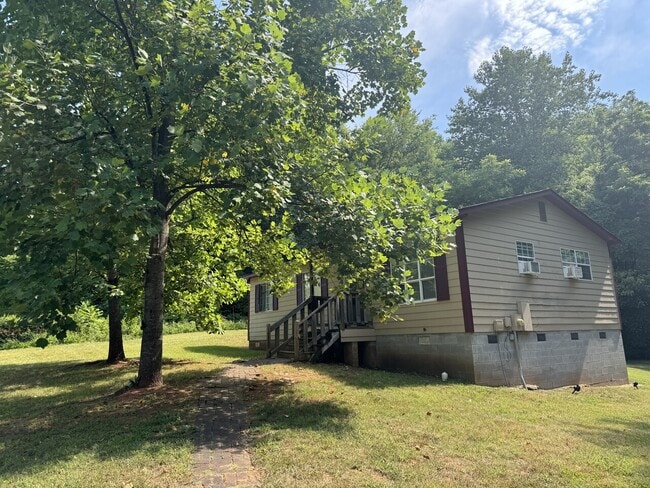 Building Photo - 1400 Caldwell Williams Rd