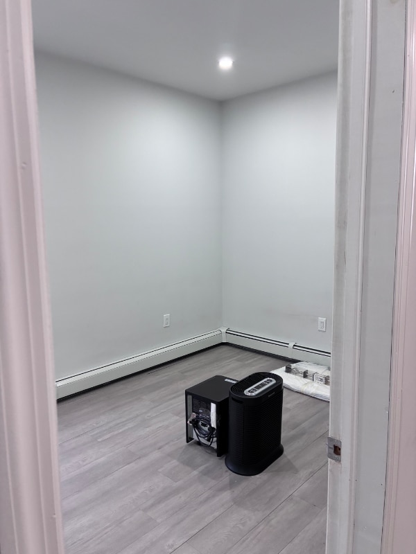 Building Photo - 49 Dukes St