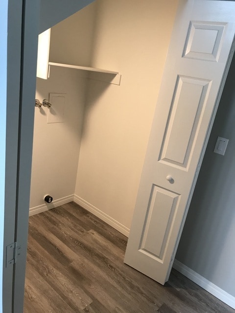 Includes gas washer and dryer - 640 Florida St