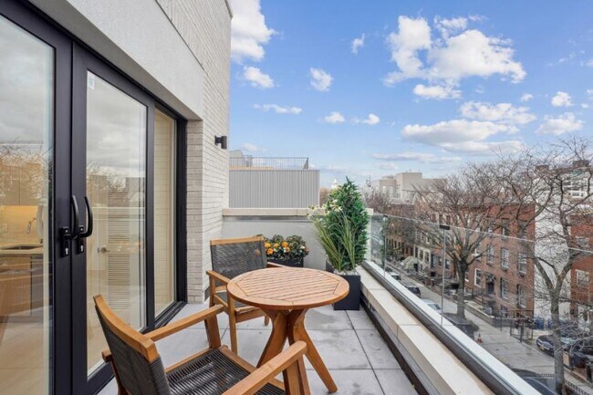 Building Photo - 2 bedroom in BROOKLYN NY 11205