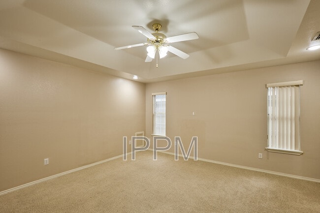 Building Photo - 1309 Summerfield Ln
