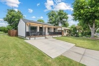 Building Photo - 4136 Lisbon St