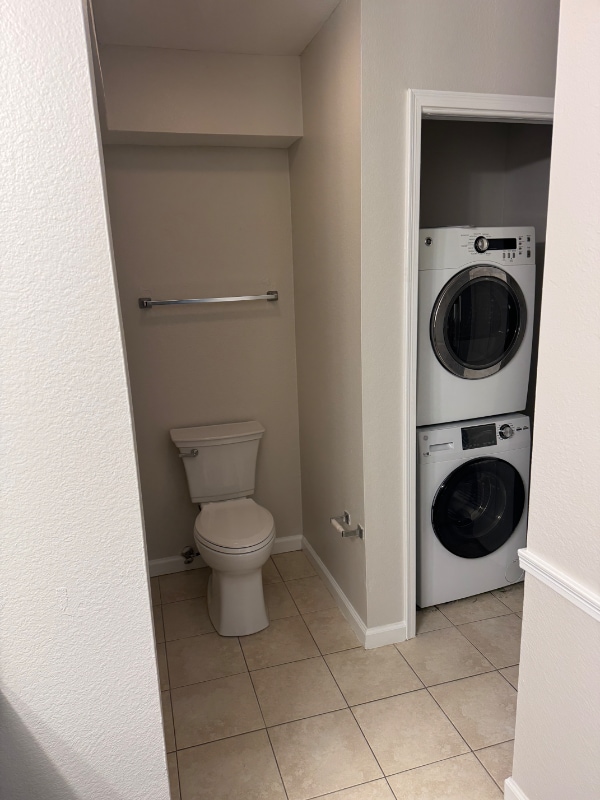 Building Photo - 3315 Wyndham Cir