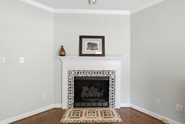 Building Photo - Three-Bedroom Home with Pool in Garner