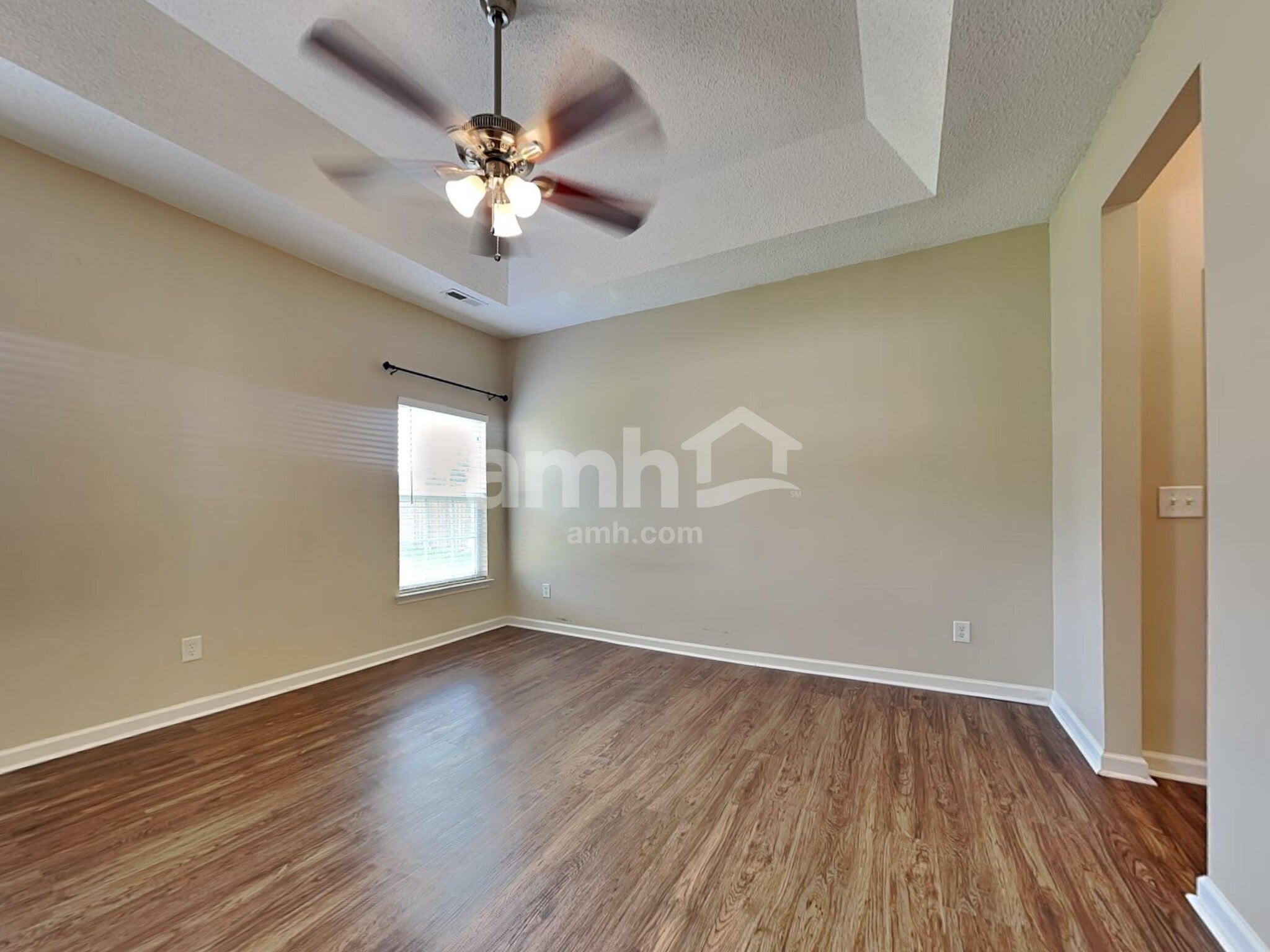 Building Photo - 109 Cannonsmill Ln
