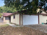 Building Photo - 2651 Burlington Pl