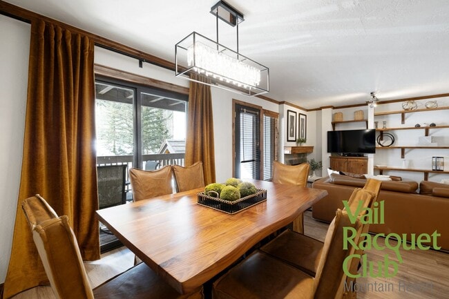 Building Photo - AVAILABLE for an Annual Lease @ $5,000/mo ...