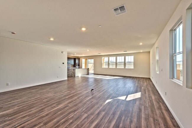 Building Photo - 2825 Gallarate Dr