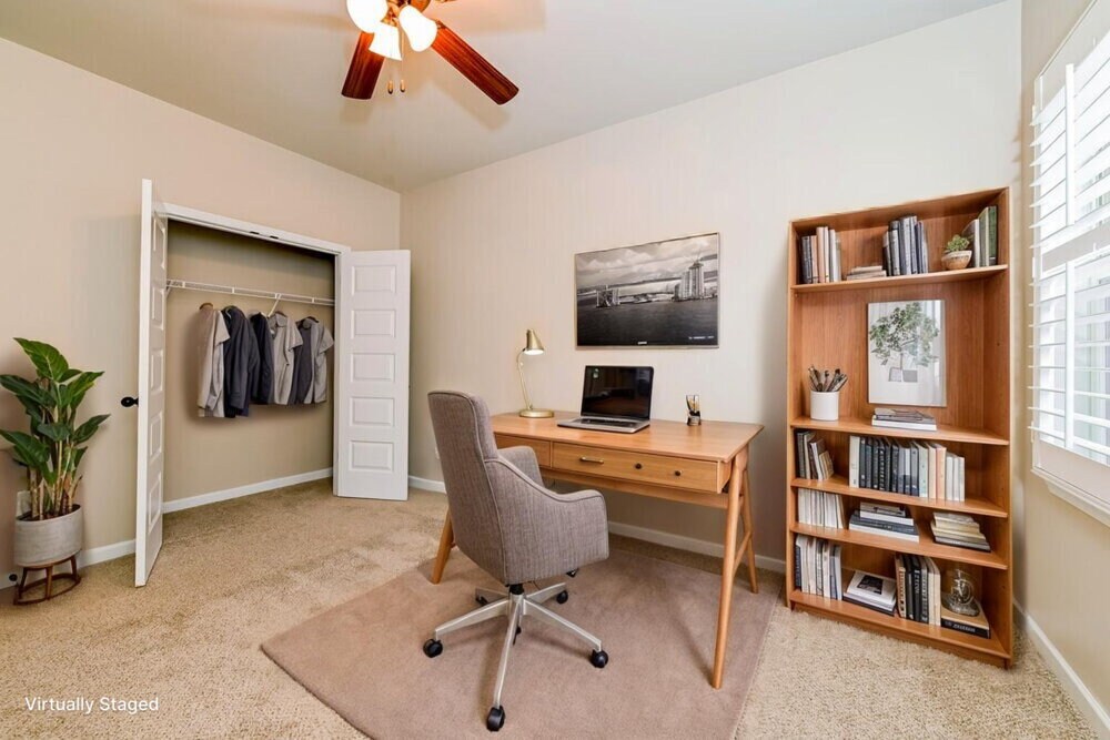 Building Photo - 272 Villa Grande Dr