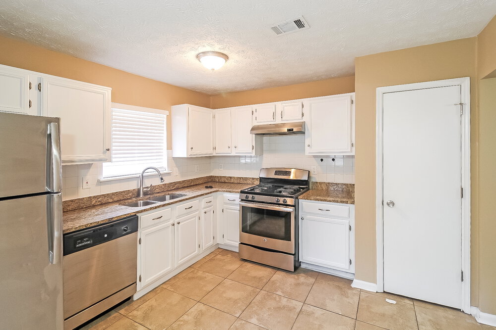 Building Photo - 7186 Fair Harbor Way