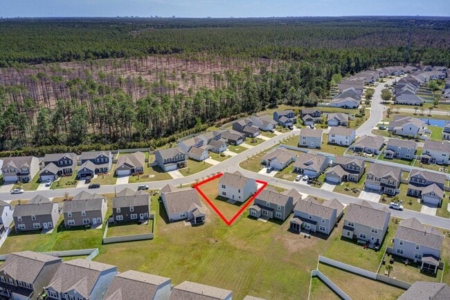 Building Photo - 5700 Redgum Dr