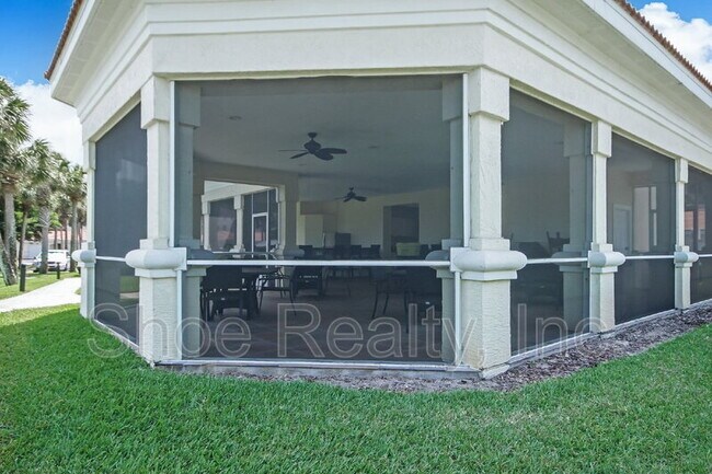 Building Photo - 425 N Ocean Grande Dr