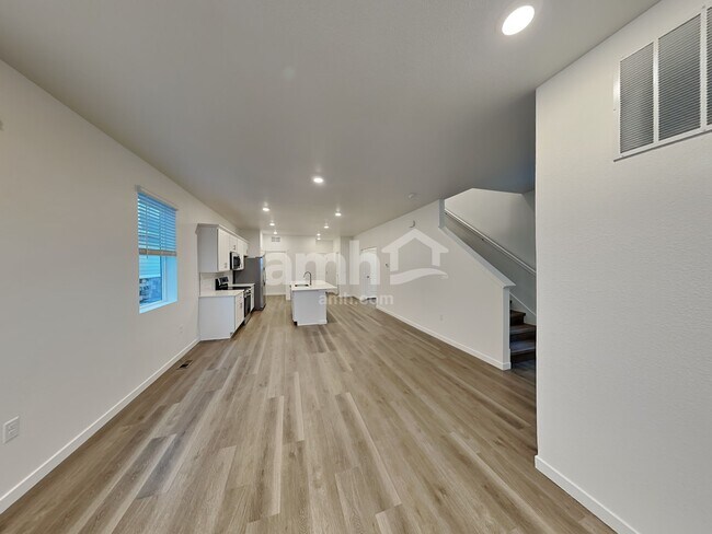 Building Photo - 26153 E Calhoun Pl