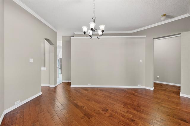 Building Photo - 9700 Wolf Creek Dr