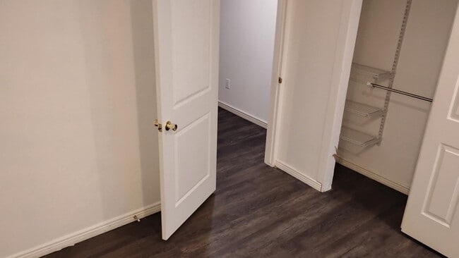 Building Photo - 1878 N Patchwork Ave