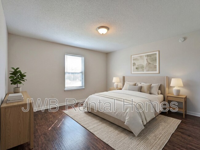 Building Photo - 1674 Rowe Ave