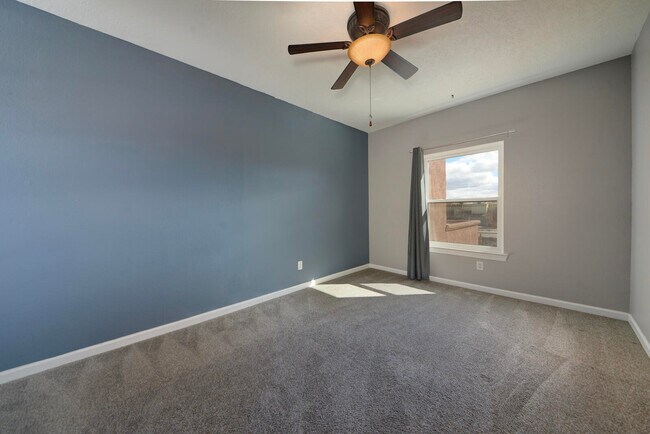 Building Photo - 6238 St Josephs Ct NW