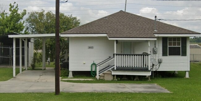 Building Photo - 1603 W Main St