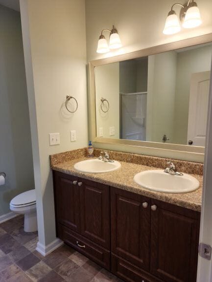 Building Photo - 4016 Pensacola Way