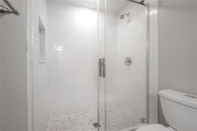 Building Photo - 6901 S Fitzgerald St