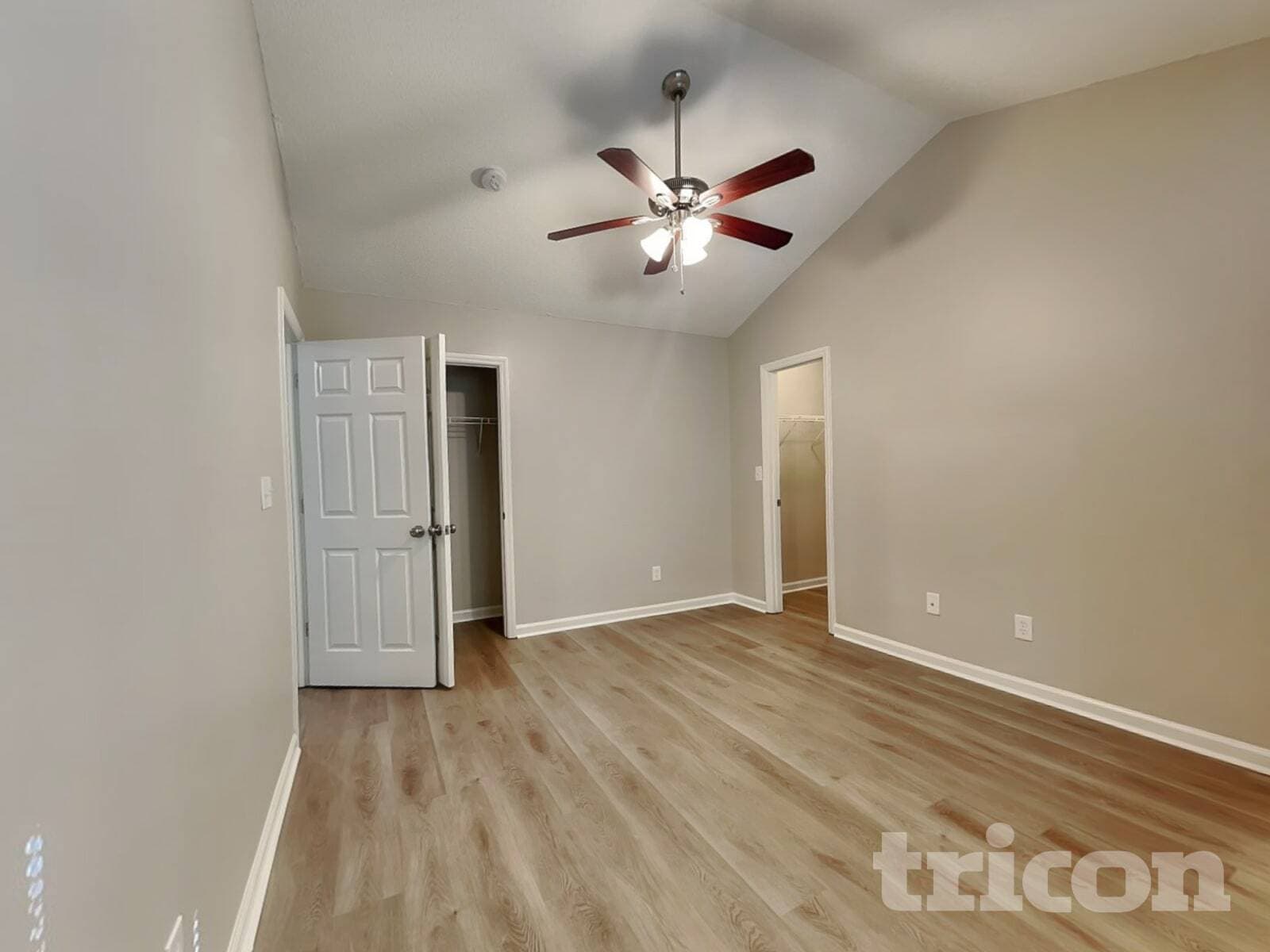 Building Photo - 125 Pinto Dr