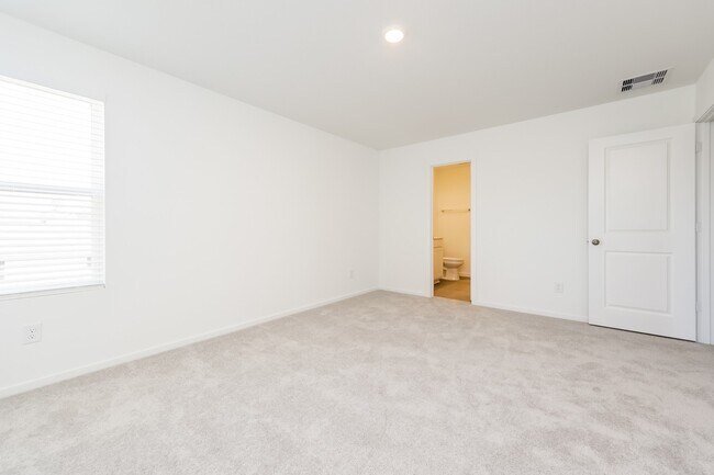 Building Photo - 18073 Trepito Ave