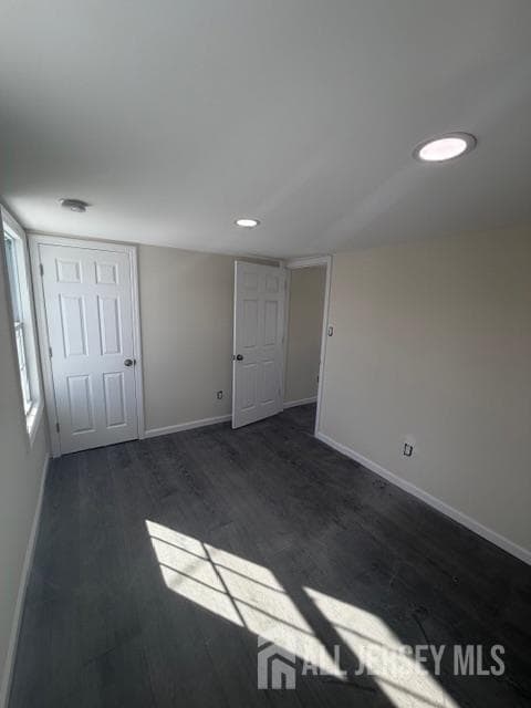 Building Photo - 66 Lincoln Ave