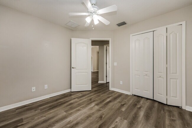 Building Photo - 4218 Medbury Dr