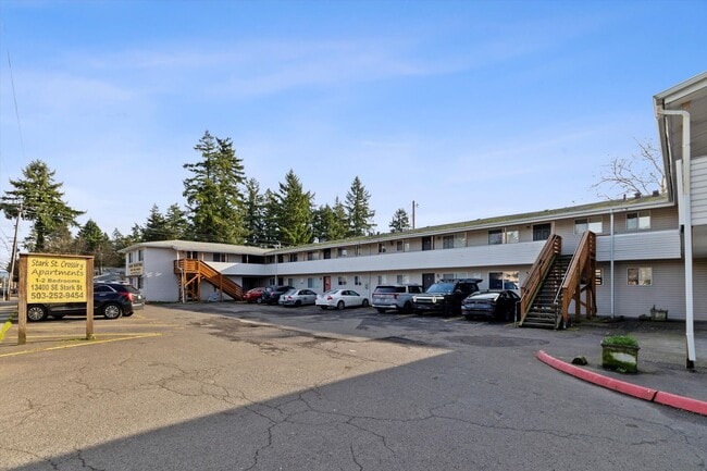 Interior Photo - Stark Street Crossing