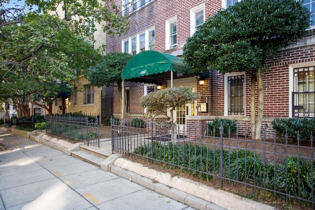 Building Photo - Adams Morgan!// Professionally Managed// 1...