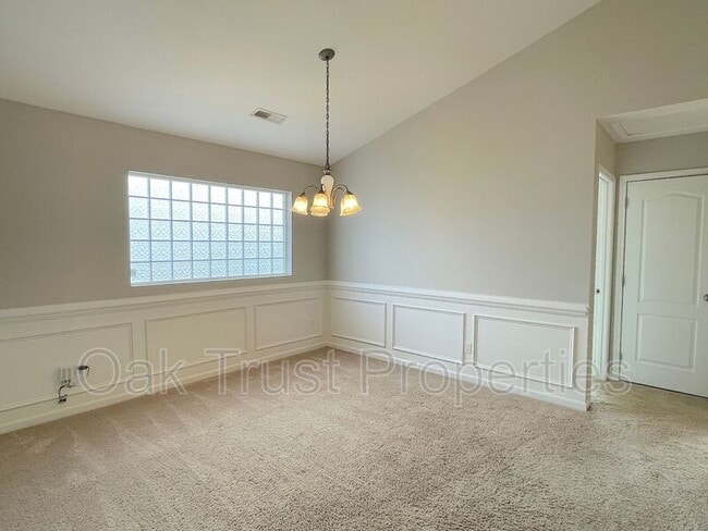 Building Photo - 610 Savannah River Dr