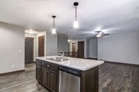 Building Photo - 971 Daisy Ln