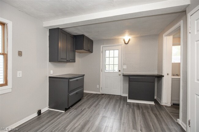 Building Photo - 3409 W 86th St