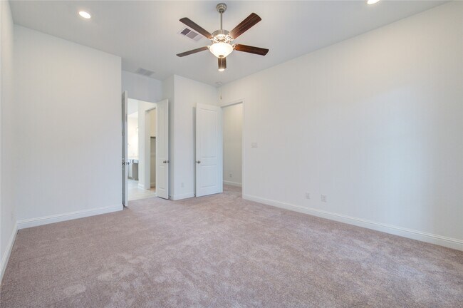 Building Photo - 1417 Adell Rose Ln