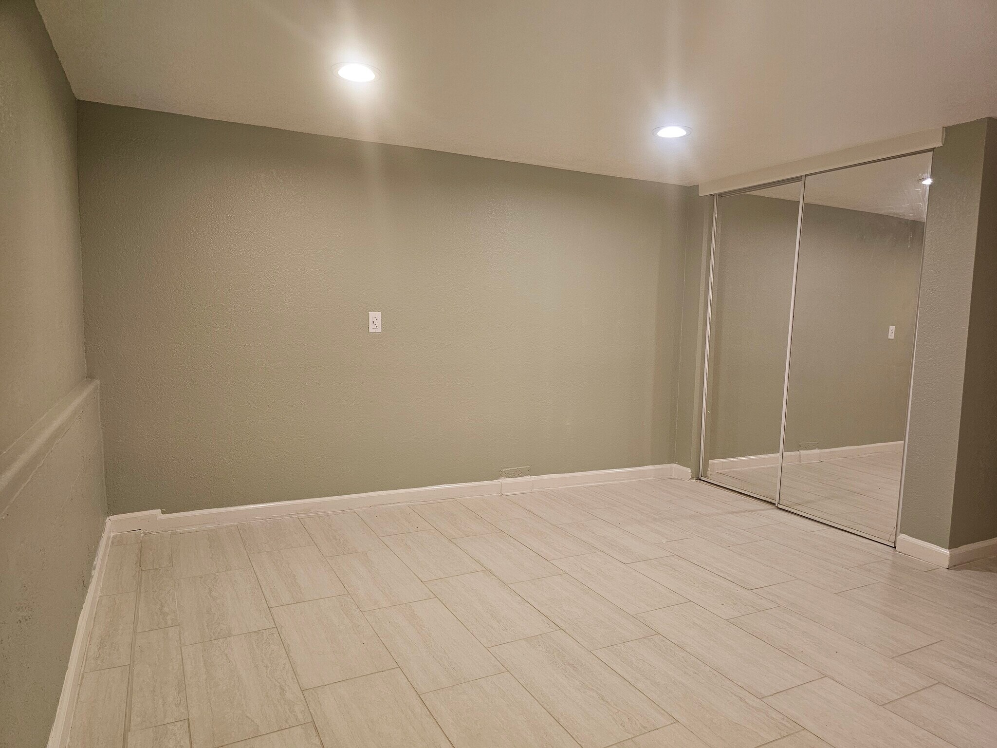 Master Bedroom - 2nd image - 1313 U St