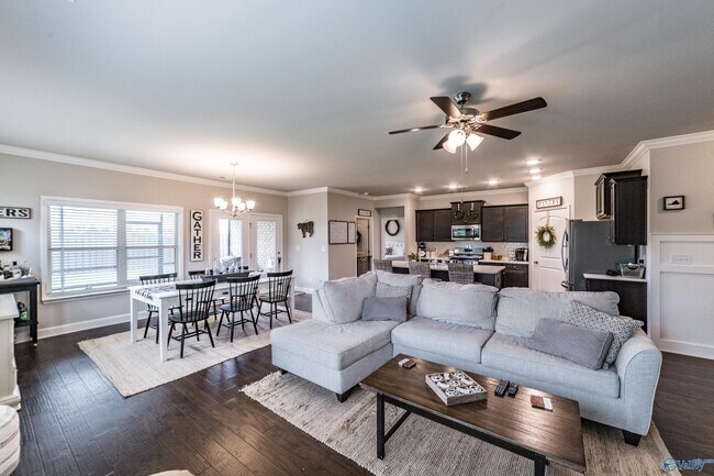Building Photo - 9097 Segers Trail Loop