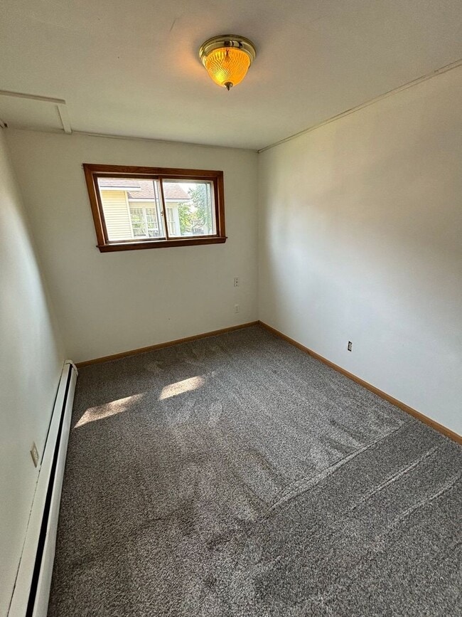 Building Photo - 1034 Pinos St